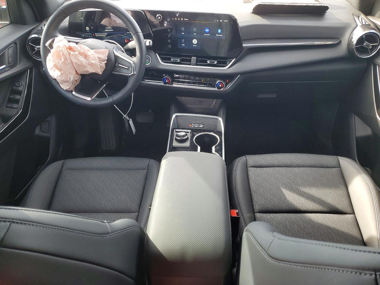 2026 CHEVROLET EQUINOX LT photo 8