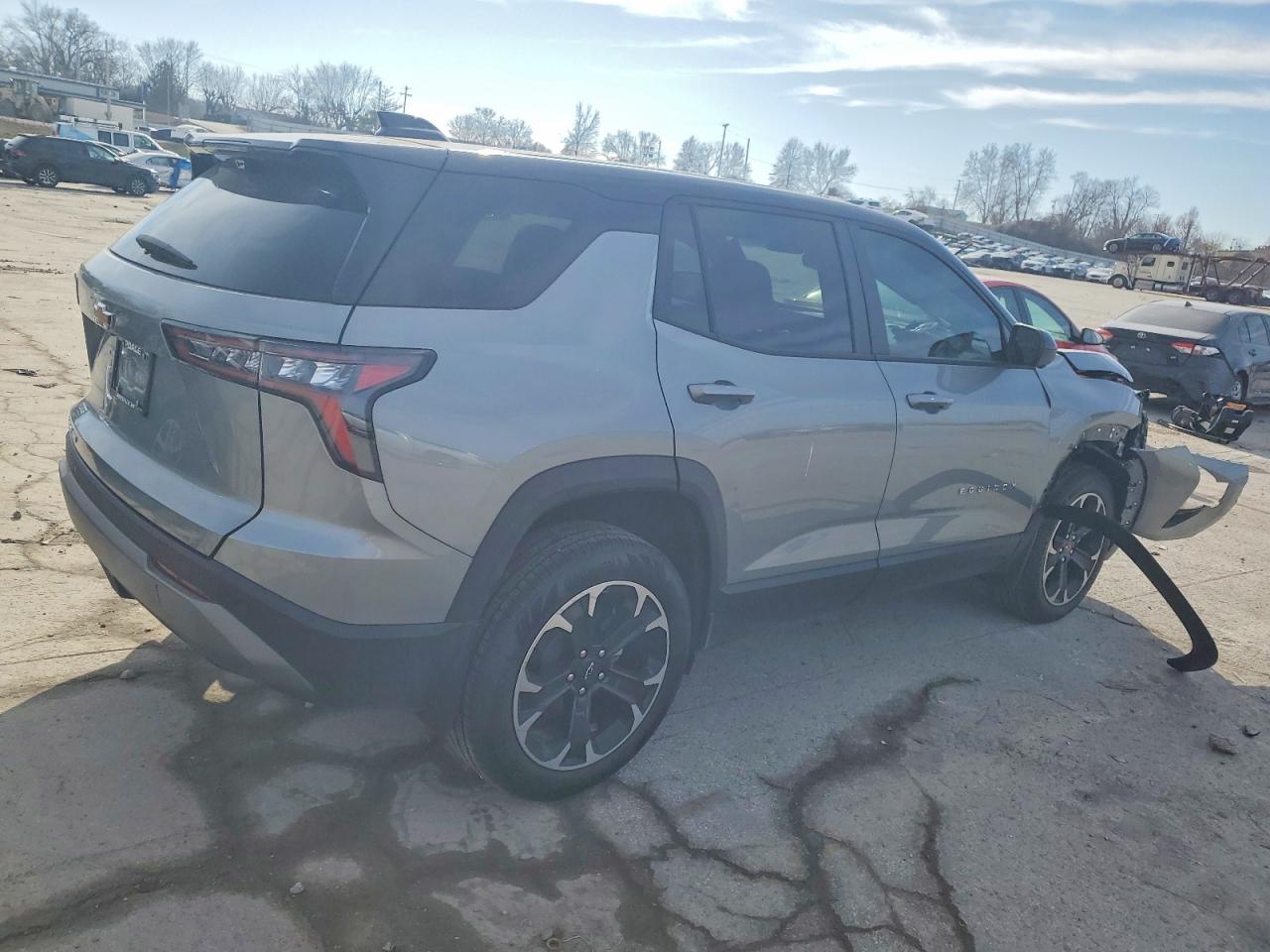 2026 CHEVROLET EQUINOX LT photo 3