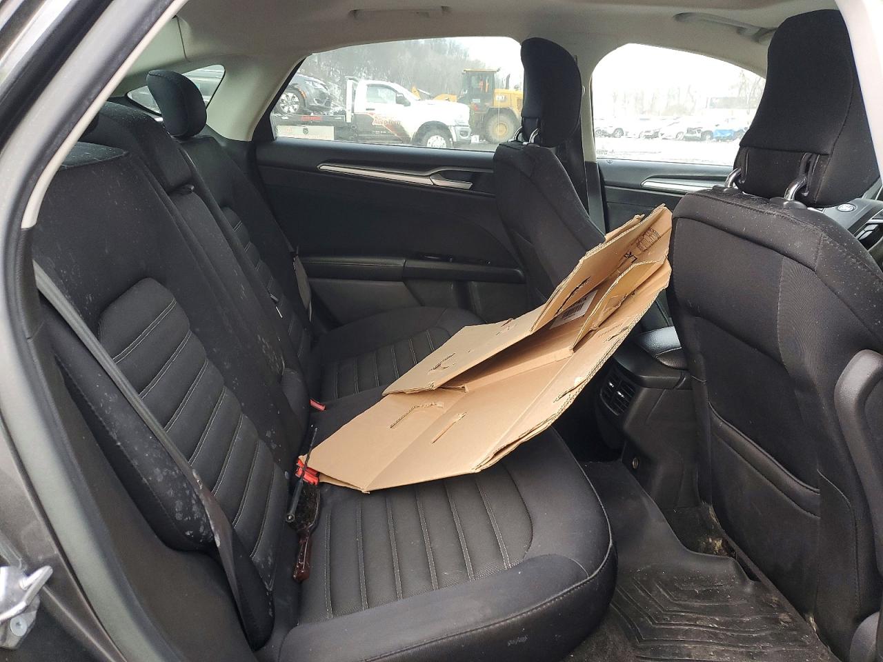2015 FORD FUSION SE photo 10