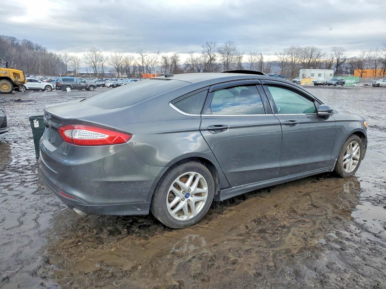 2015 FORD FUSION SE photo 3