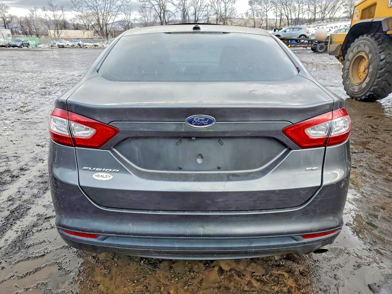 2015 FORD FUSION SE photo 6