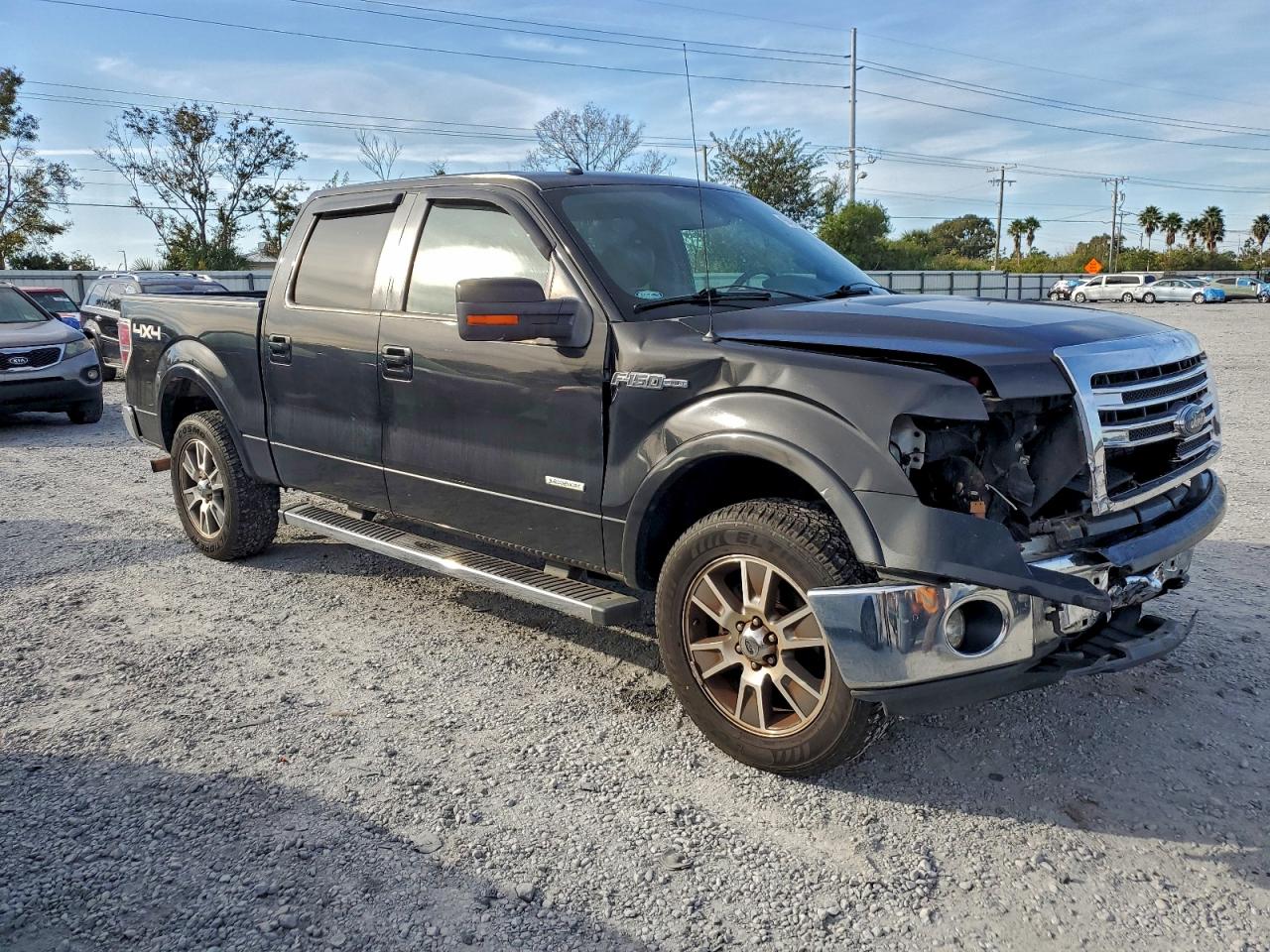 2014 FORD F150 SUPERCREW photo 4