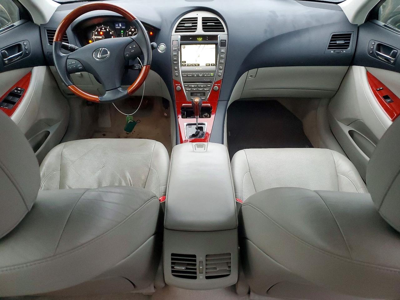 2009 LEXUS ES 350 photo 8