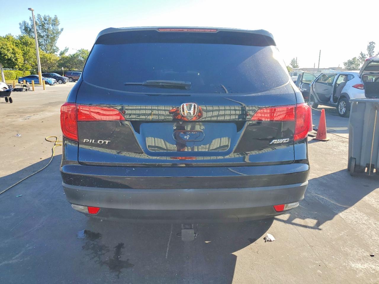 2016 HONDA PILOT LX photo 6