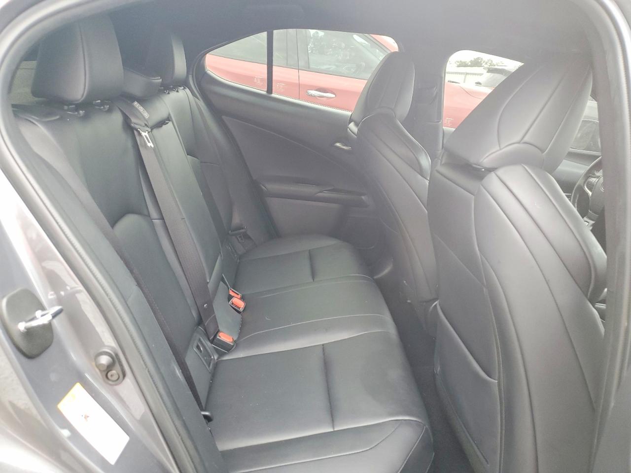 2019 LEXUS UX 200 photo 11