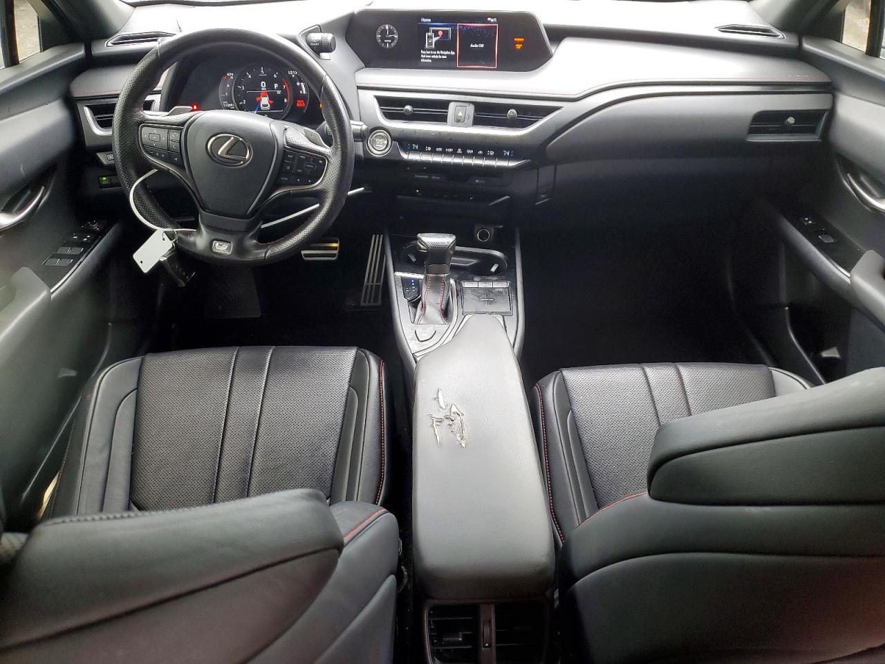 2019 LEXUS UX 200 photo 8