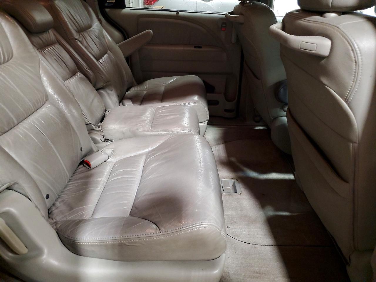 2010 HONDA ODYSSEY EXL photo 11