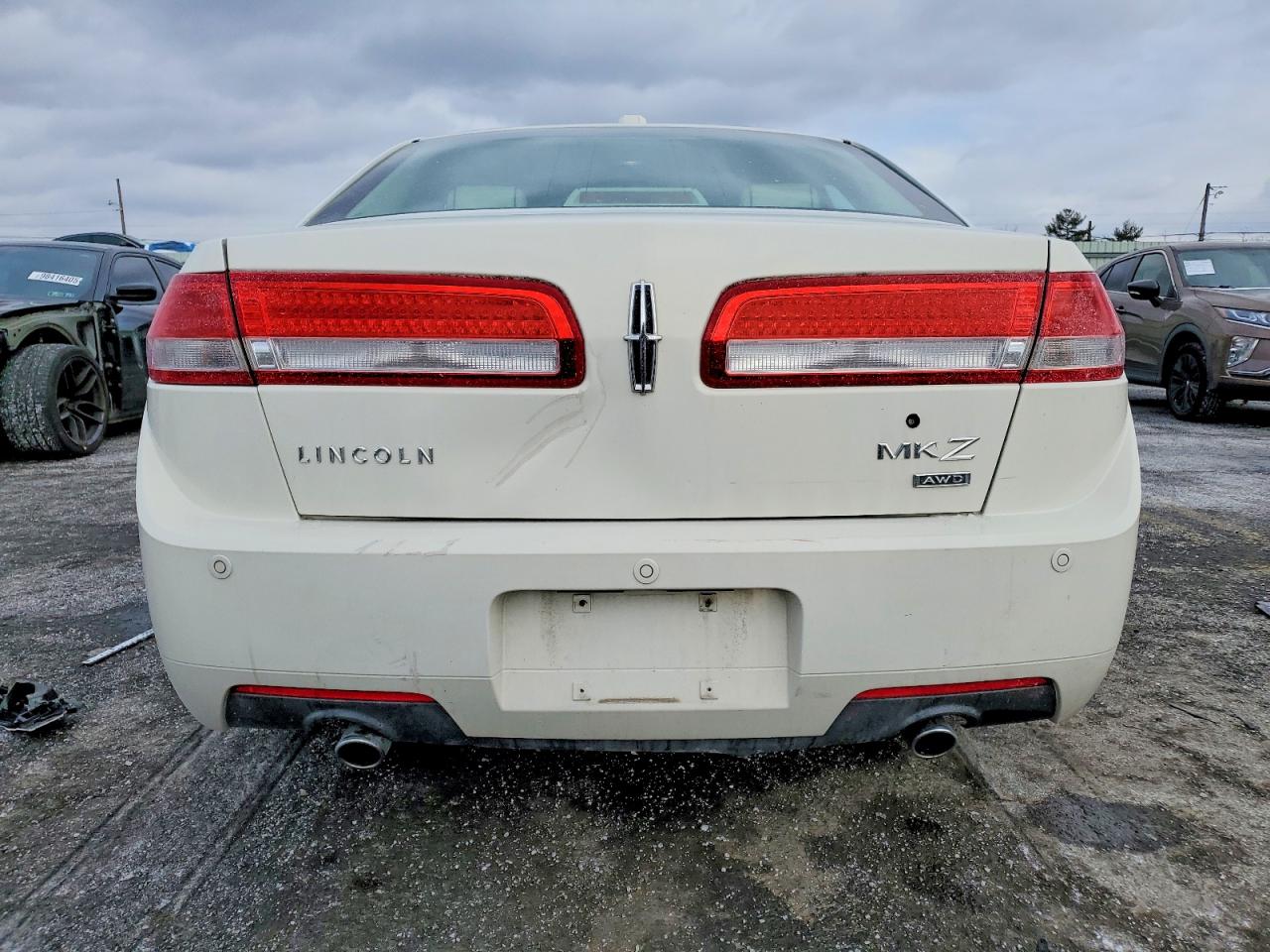 2012 LINCOLN MKZ photo 6