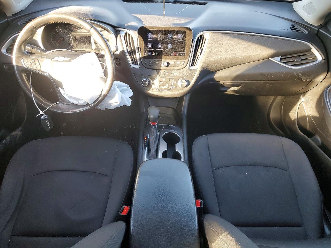 2021 CHEVROLET MALIBU RS photo 8