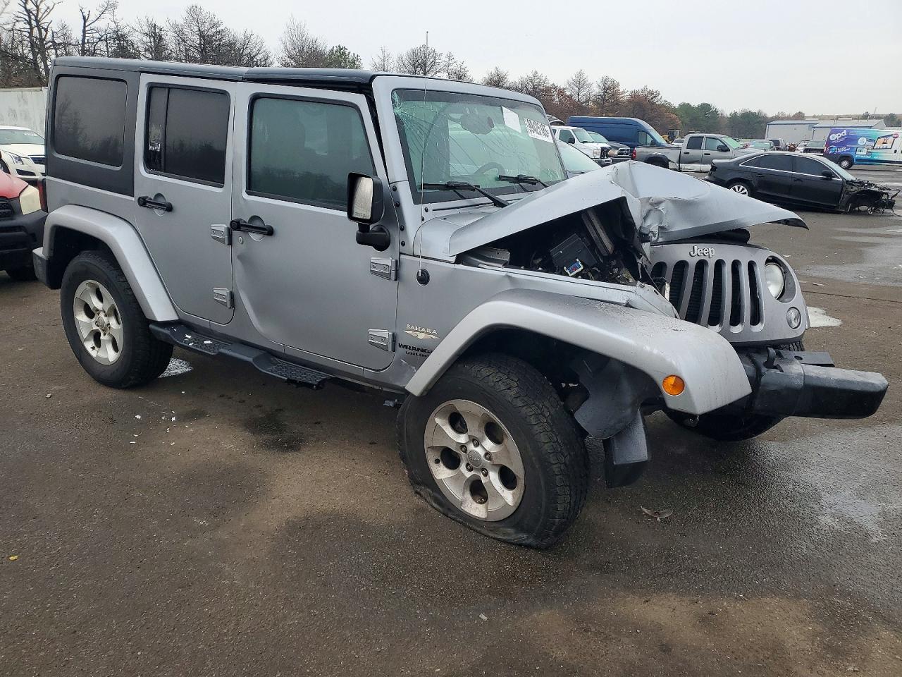 2015 JEEP WRANGLER UNLIMITED SAHARA photo 4