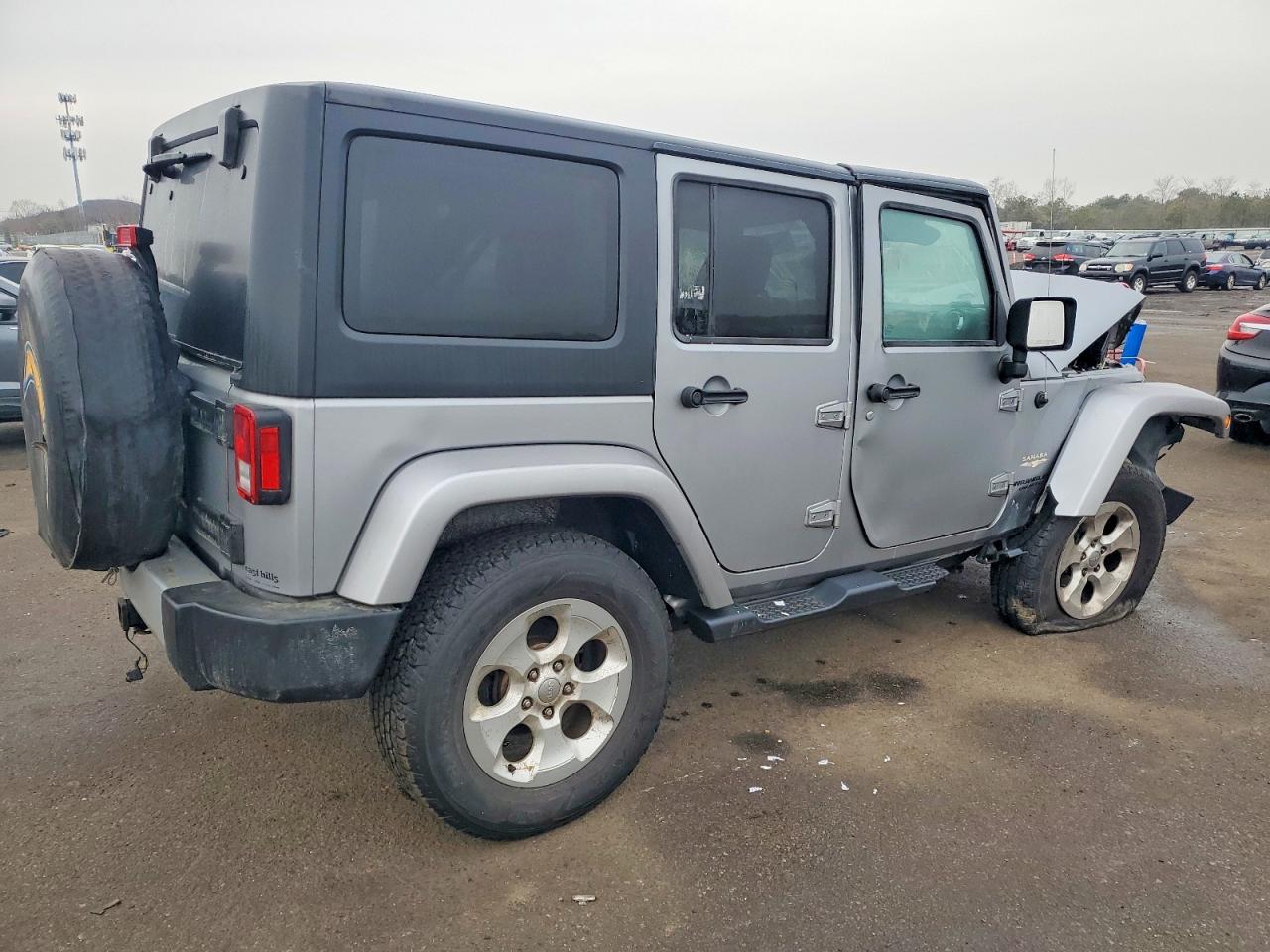 2015 JEEP WRANGLER UNLIMITED SAHARA photo 3
