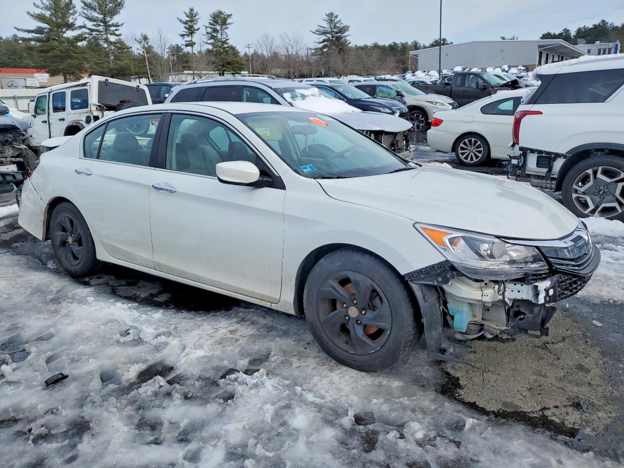 2017 HONDA ACCORD LX photo 7