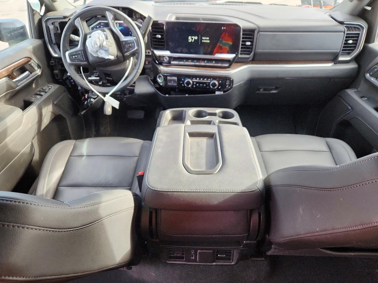 2024 CHEVROLET SILVERADO K2500 HEAVY DUTY LT photo 8