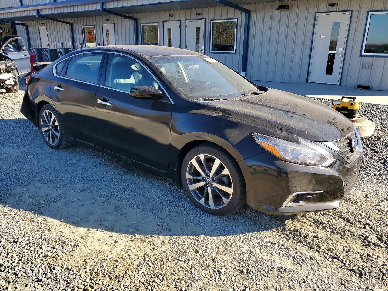 2016 NISSAN ALTIMA 2.5 photo 4