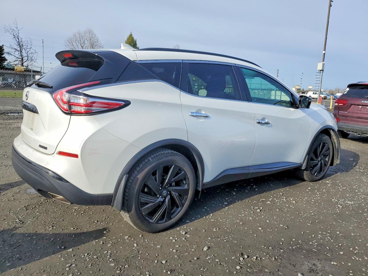 2018 NISSAN MURANO S photo 3