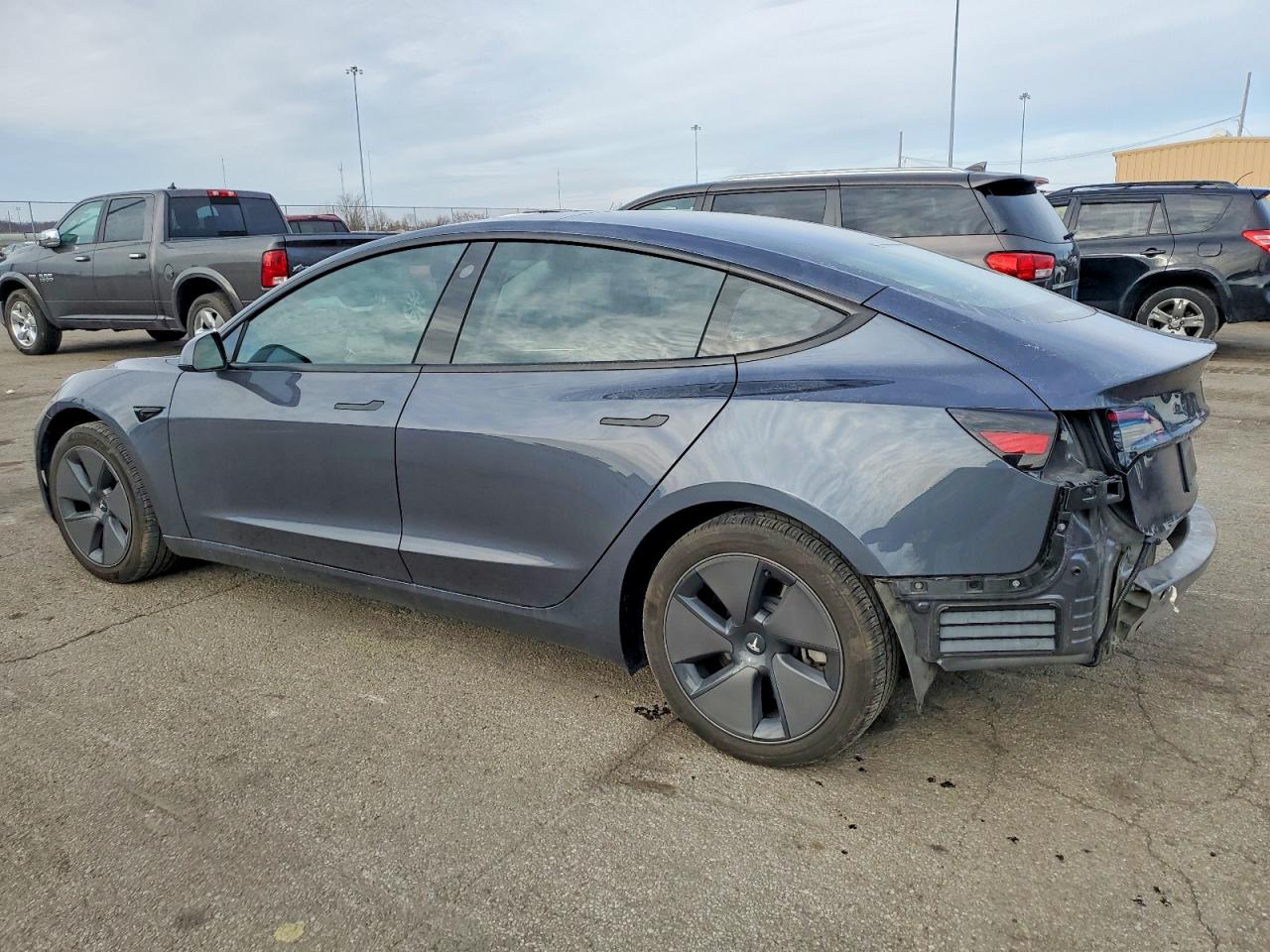 2023 TESLA MODEL 3 photo 2