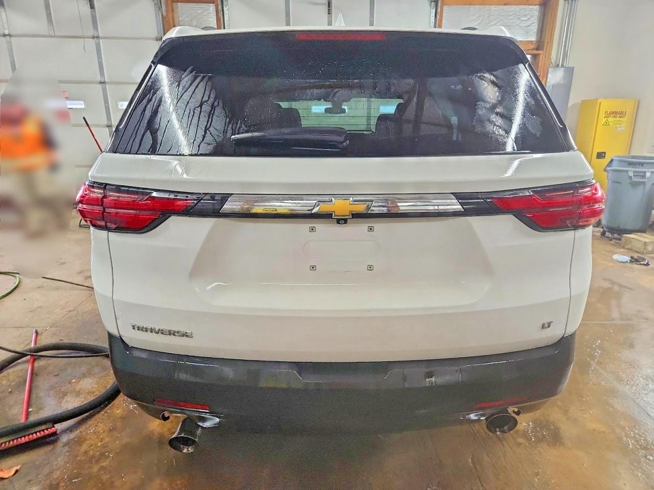 2023 CHEVROLET TRAVERSE LT photo 16