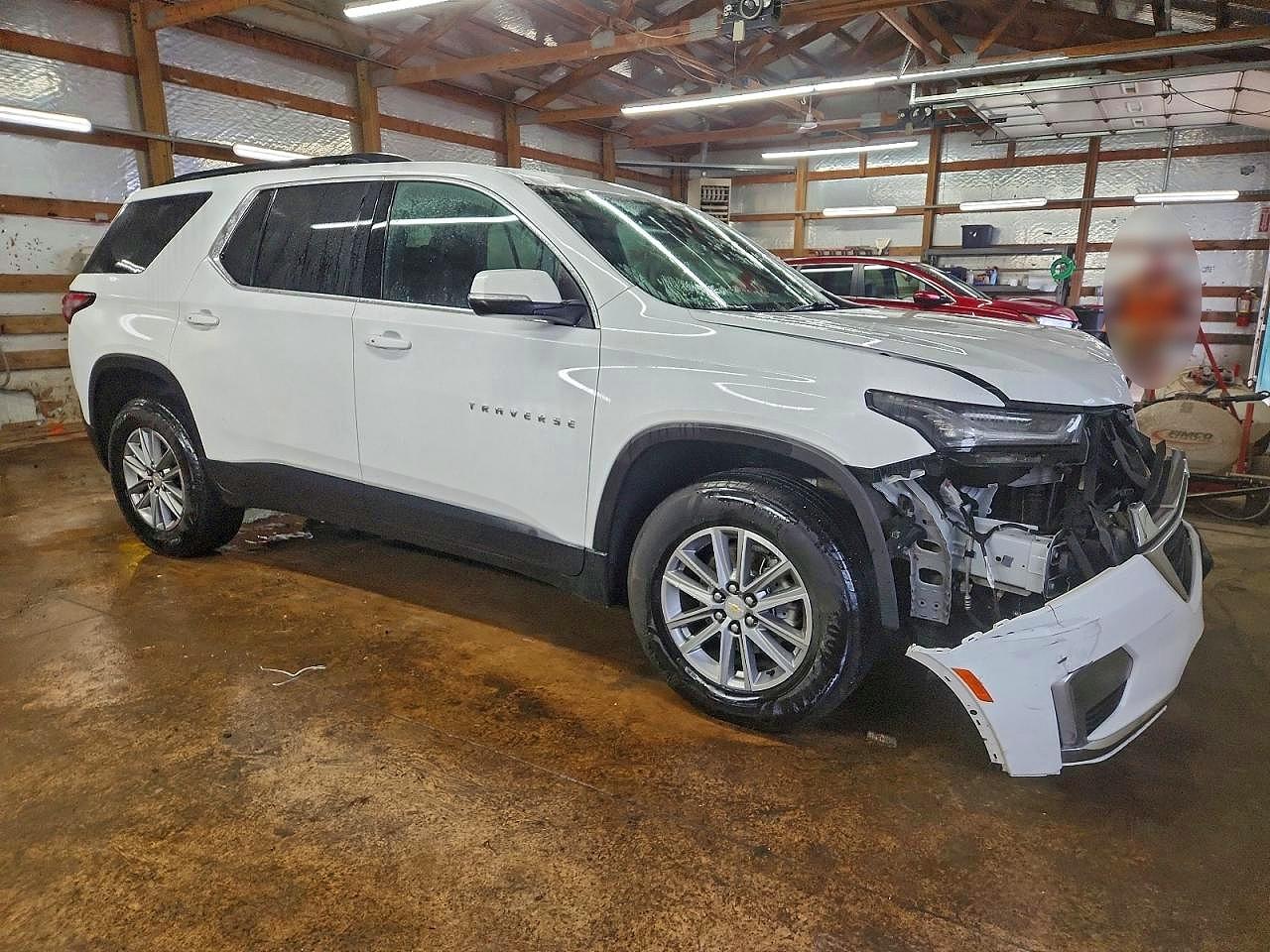 2023 CHEVROLET TRAVERSE LT photo 10