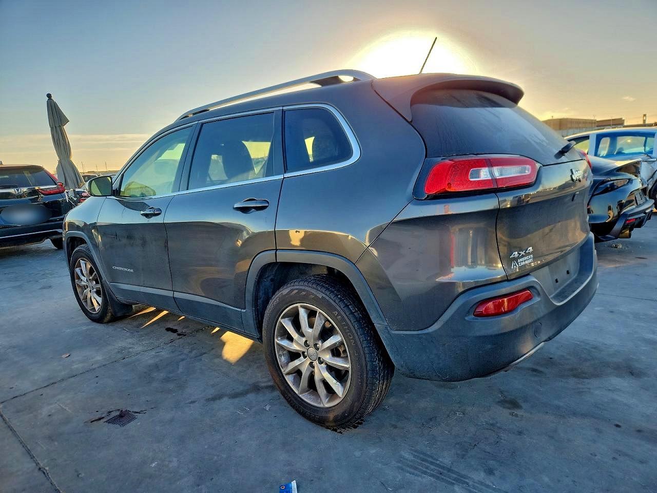 2014 JEEP CHEROKEE LIMITED photo 2