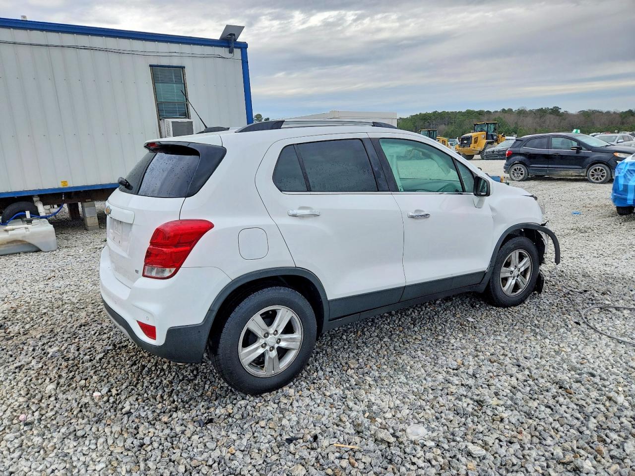 2019 CHEVROLET TRAX 1LT photo 3