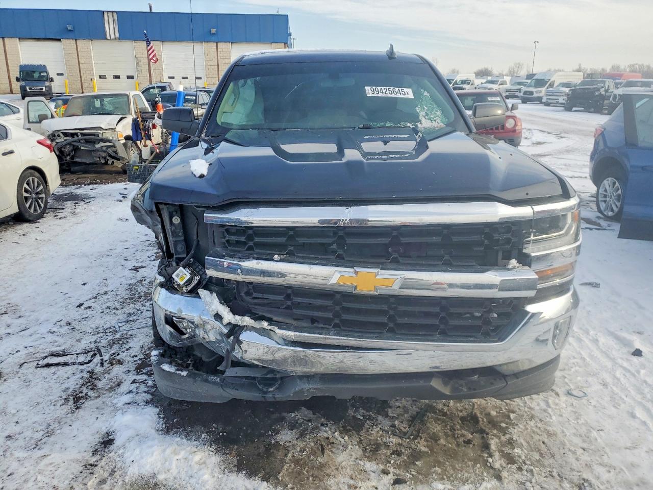 2018 CHEVROLET SILVERADO K1500 LT photo 5