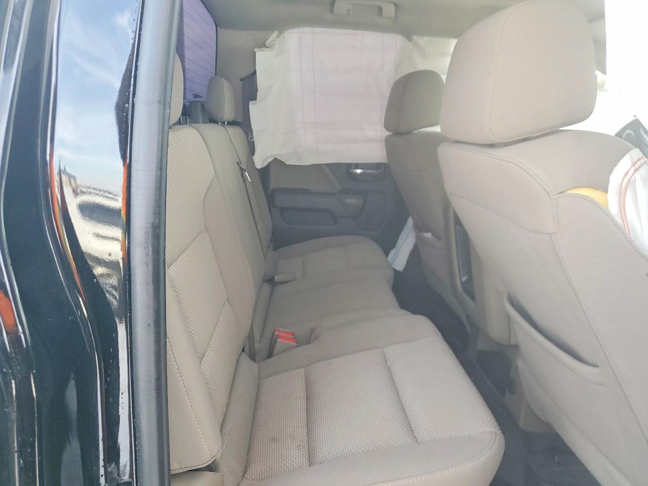 2018 CHEVROLET SILVERADO K1500 LT photo 10