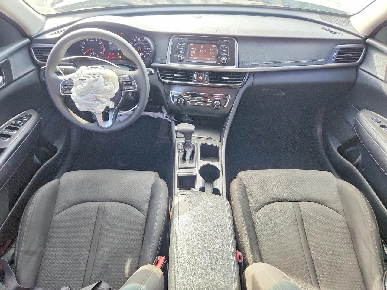 2016 KIA OPTIMA LX photo 8