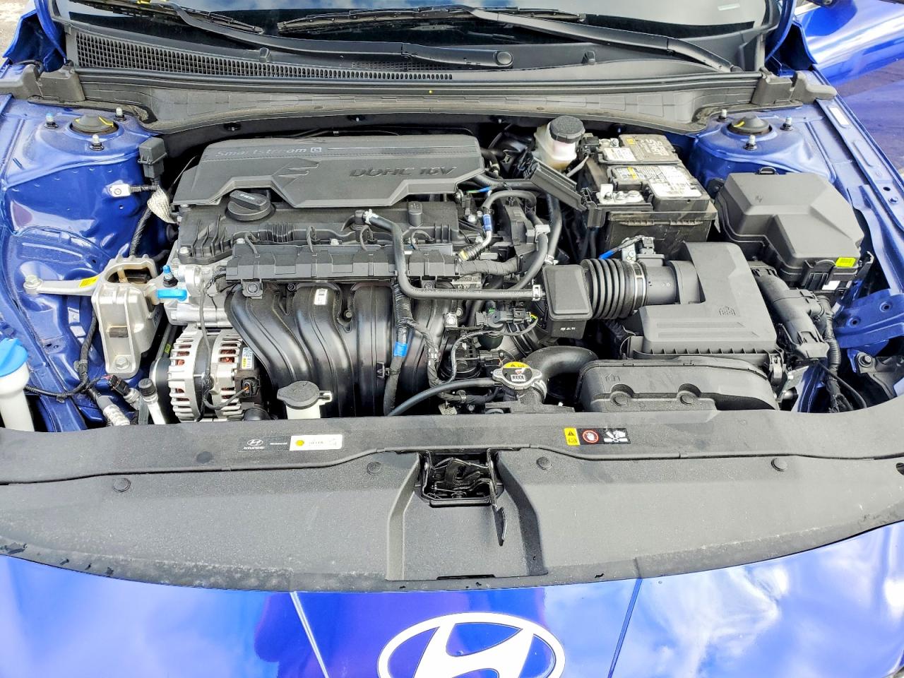 2025 HYUNDAI ELANTRA SEL photo 11