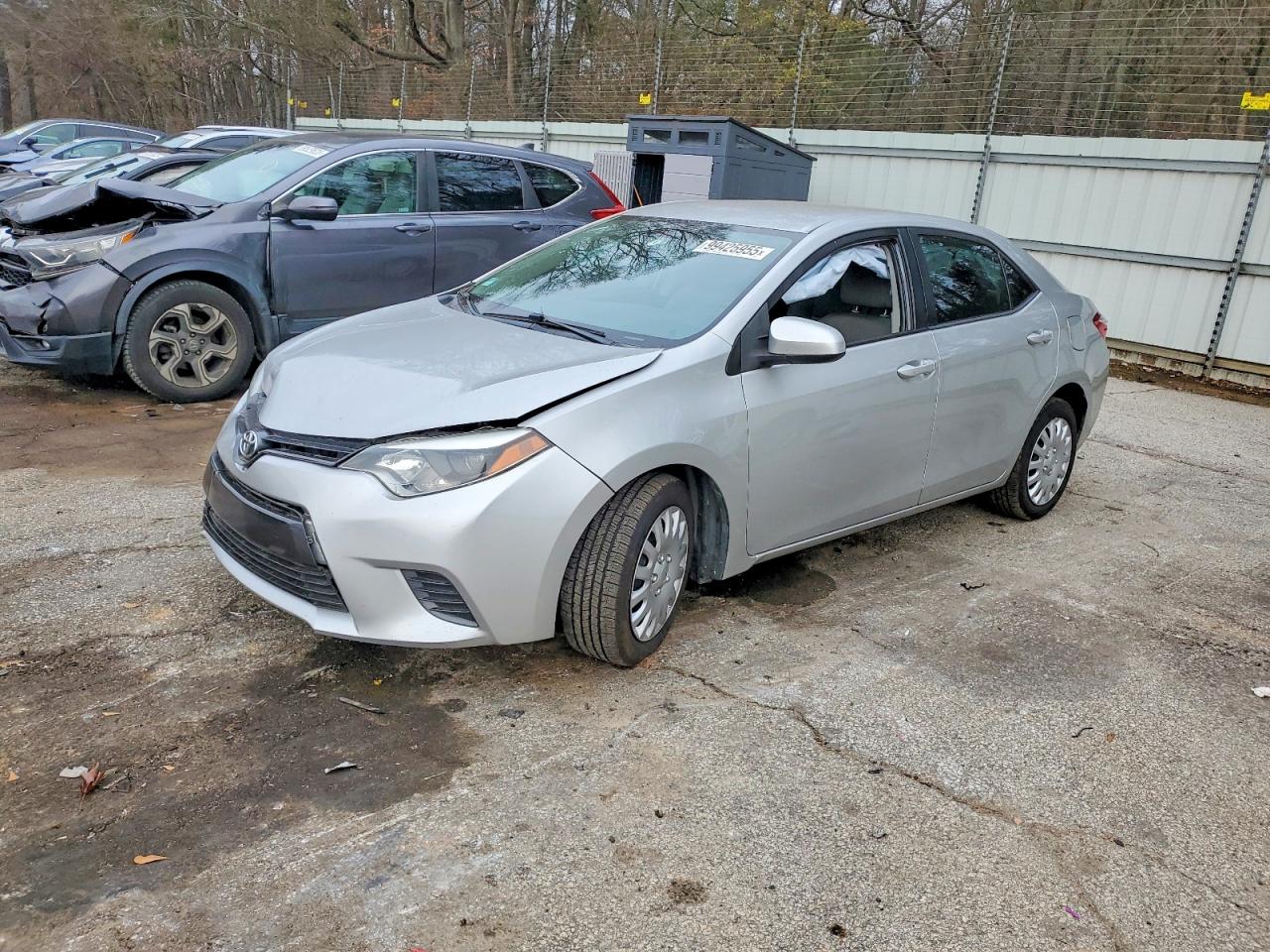 2015 TOYOTA COROLLA