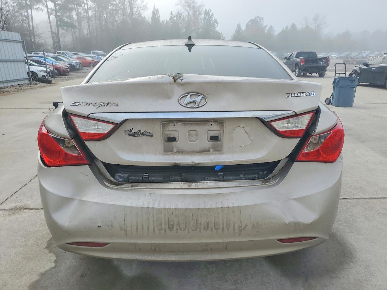 2011 HYUNDAI SONATA GLS photo 6