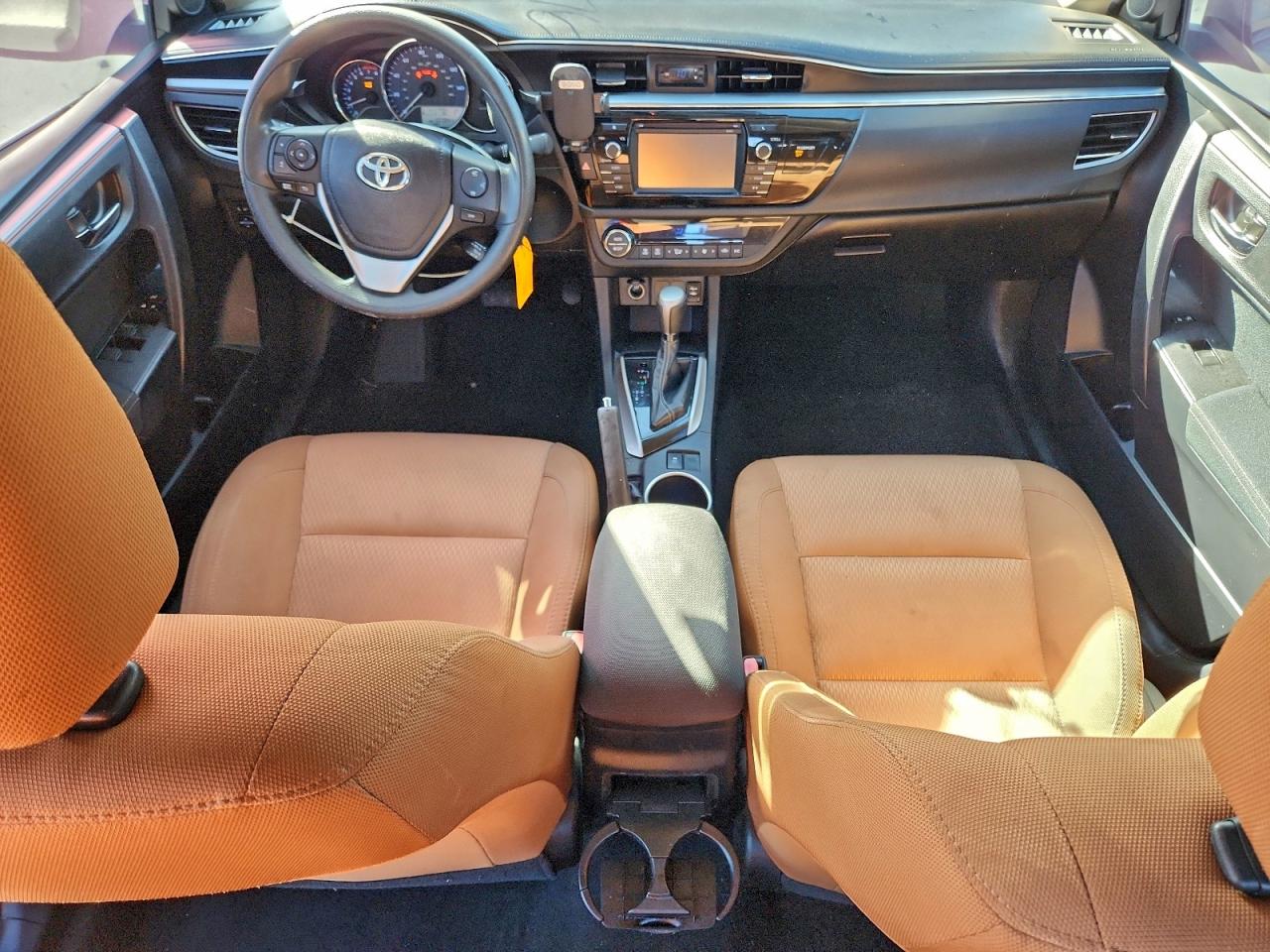 2016 TOYOTA COROLLA L photo 8