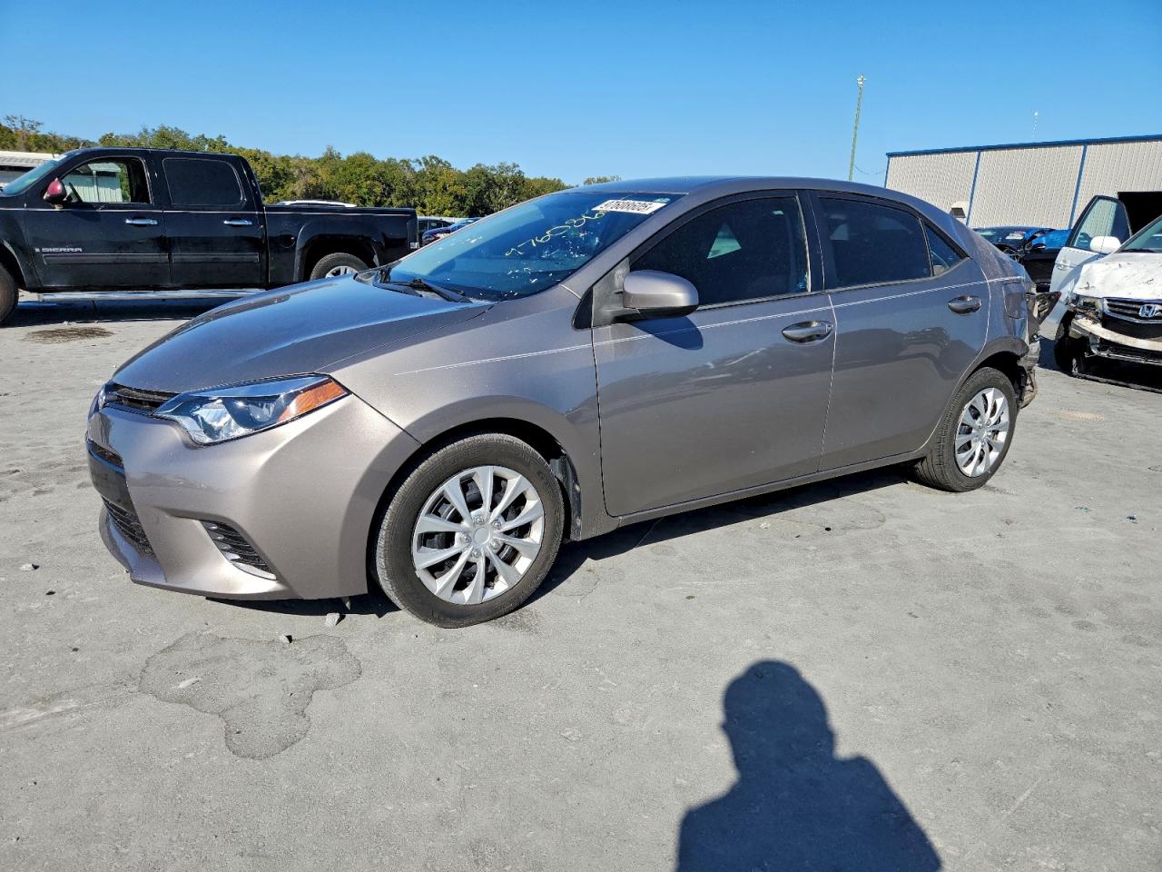 2016 TOYOTA COROLLA