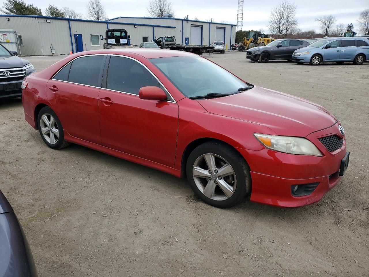 2011 TOYOTA CAMRY BASE photo 4