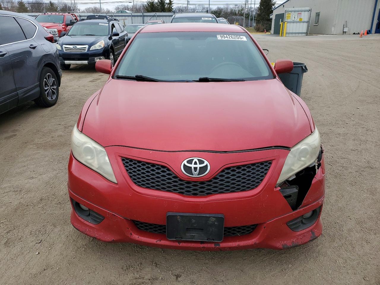 2011 TOYOTA CAMRY BASE photo 5