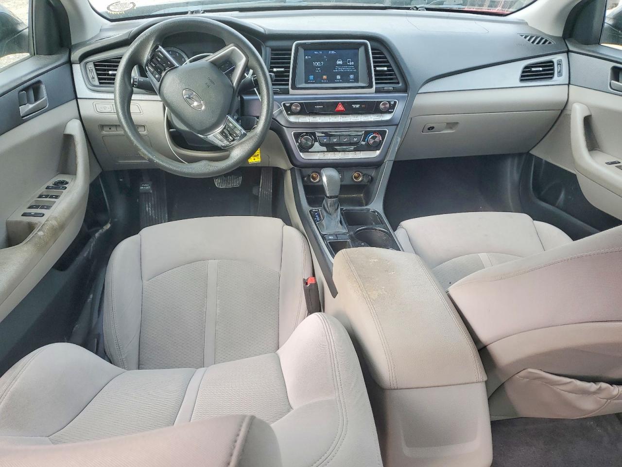 2018 HYUNDAI SONATA SE photo 8
