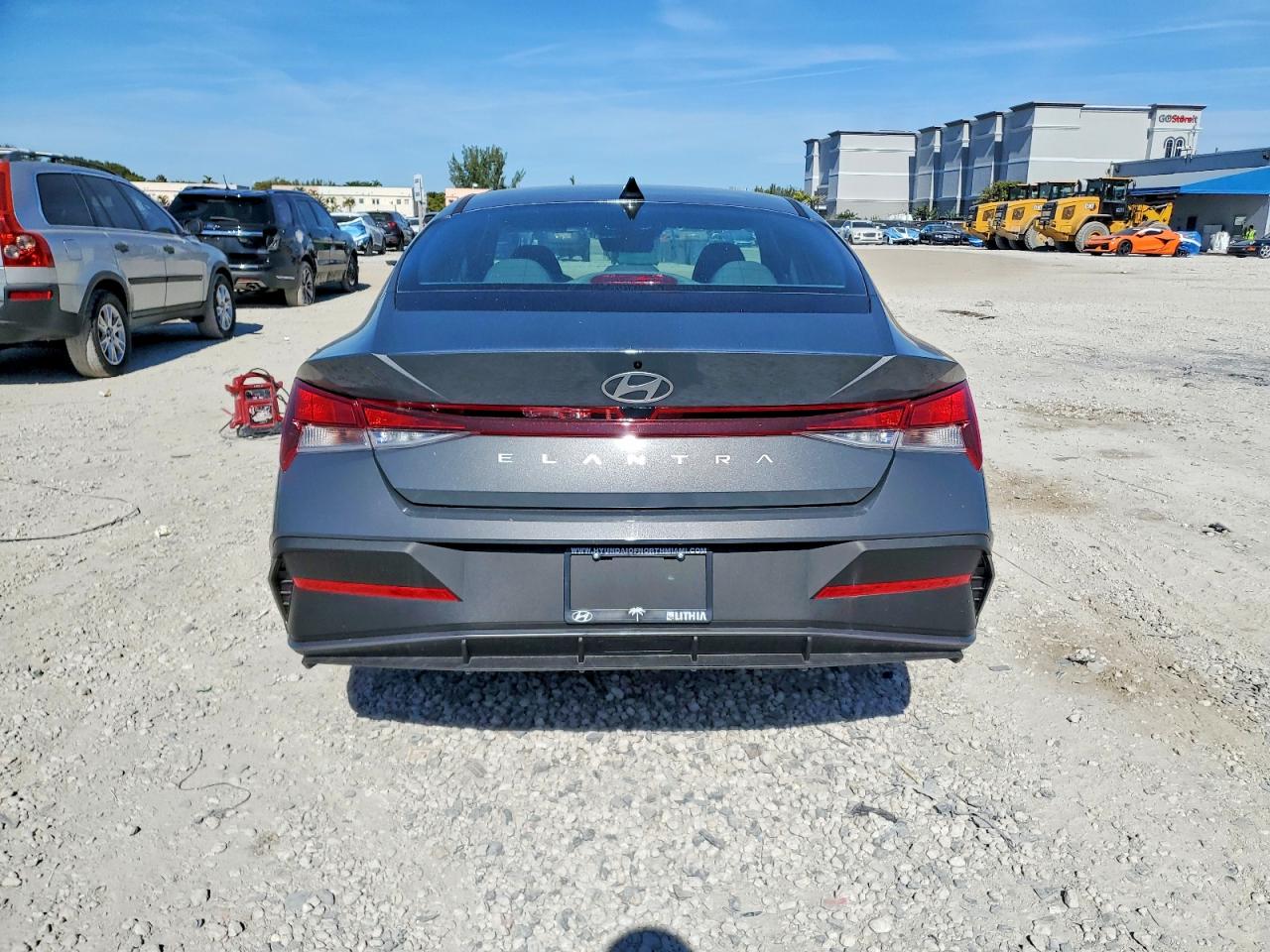 2025 HYUNDAI ELANTRA SE photo 6