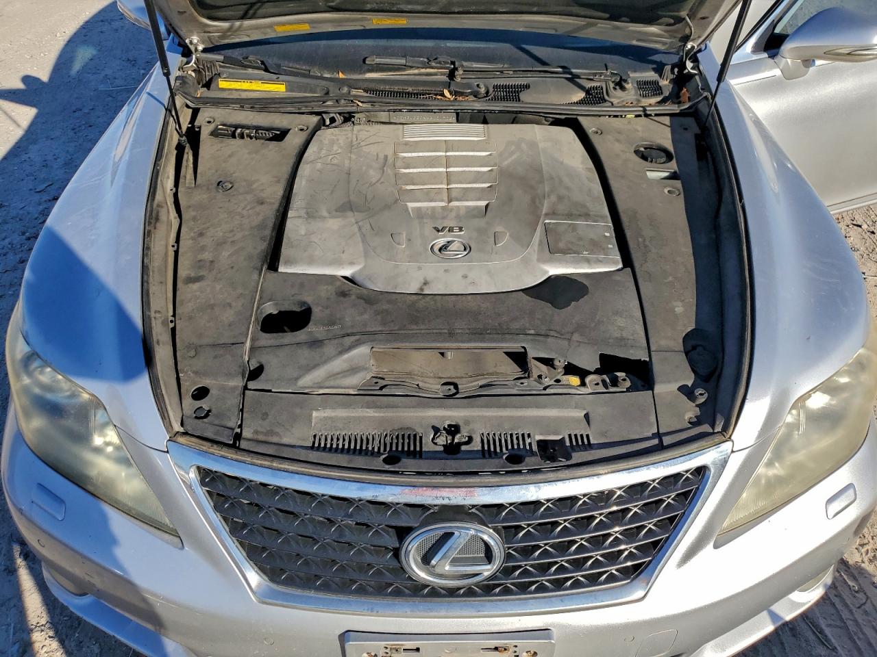 2010 LEXUS LS 460 photo 11