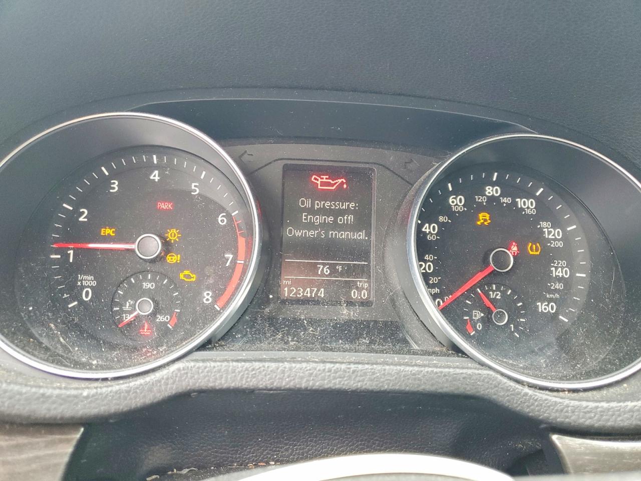 2018 VOLKSWAGEN PASSAT SE photo 9
