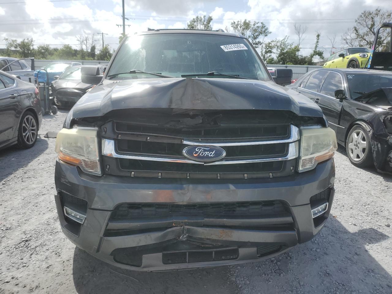 2015 FORD EXPEDITION XLT photo 5