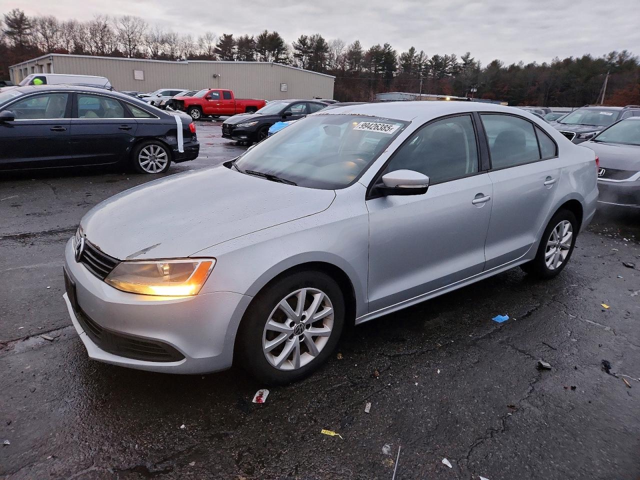 2012 VOLKSWAGEN JETTA