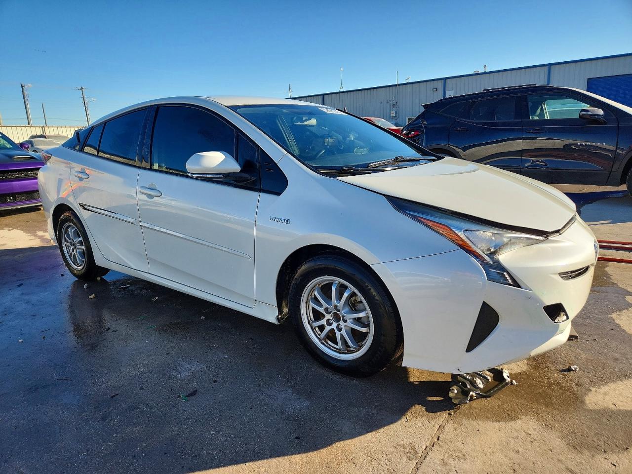 2016 TOYOTA PRIUS TWO photo 4