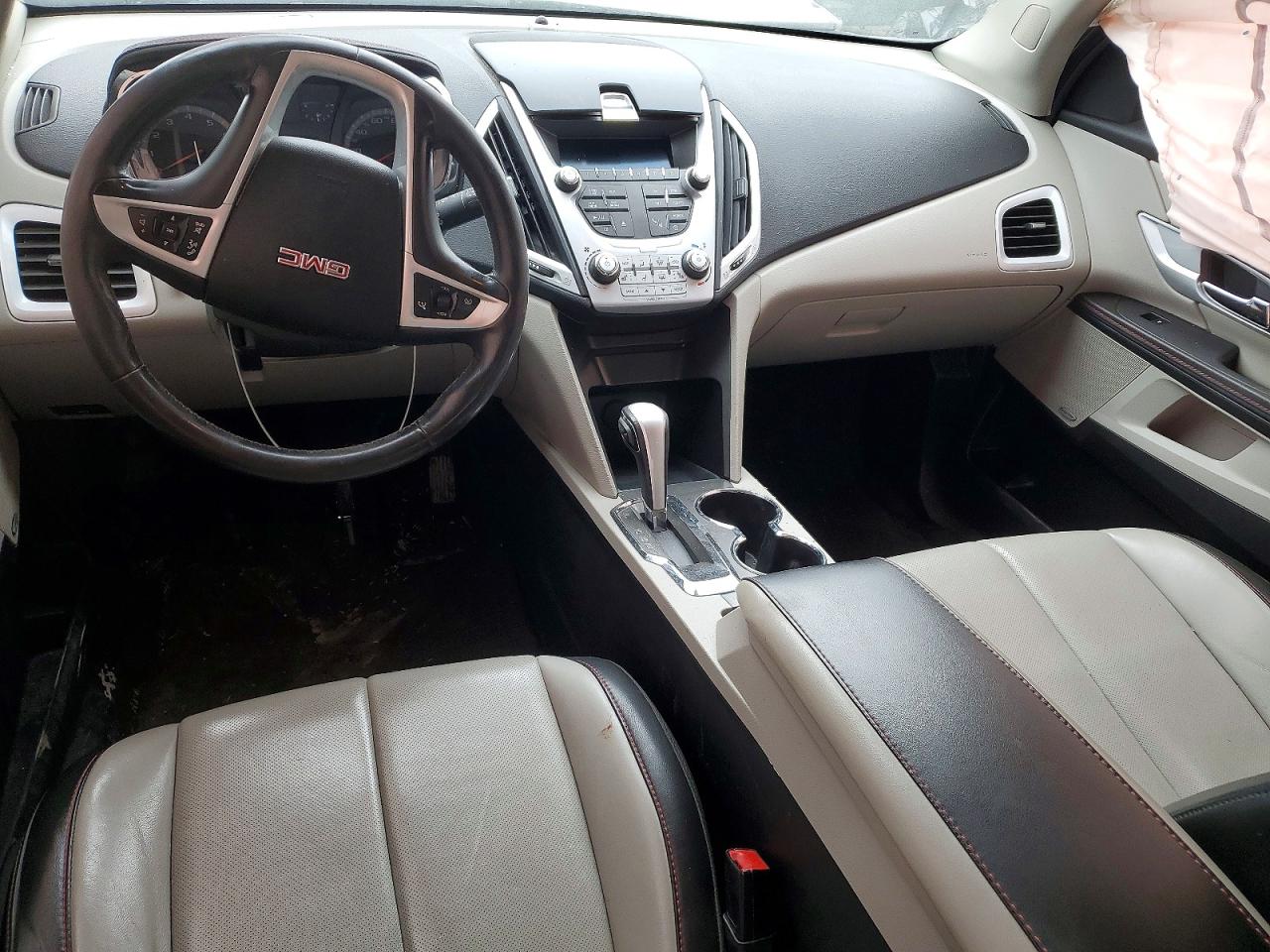 2011 GMC TERRAIN SLT photo 8