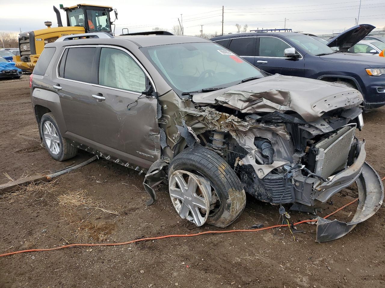 2011 GMC TERRAIN SLT photo 4