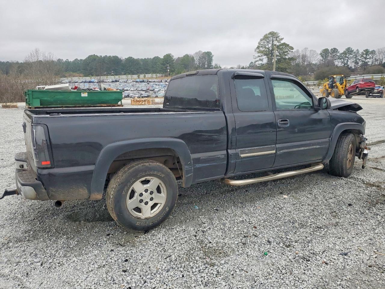2005 CHEVROLET SILVERADO C1500 photo 3