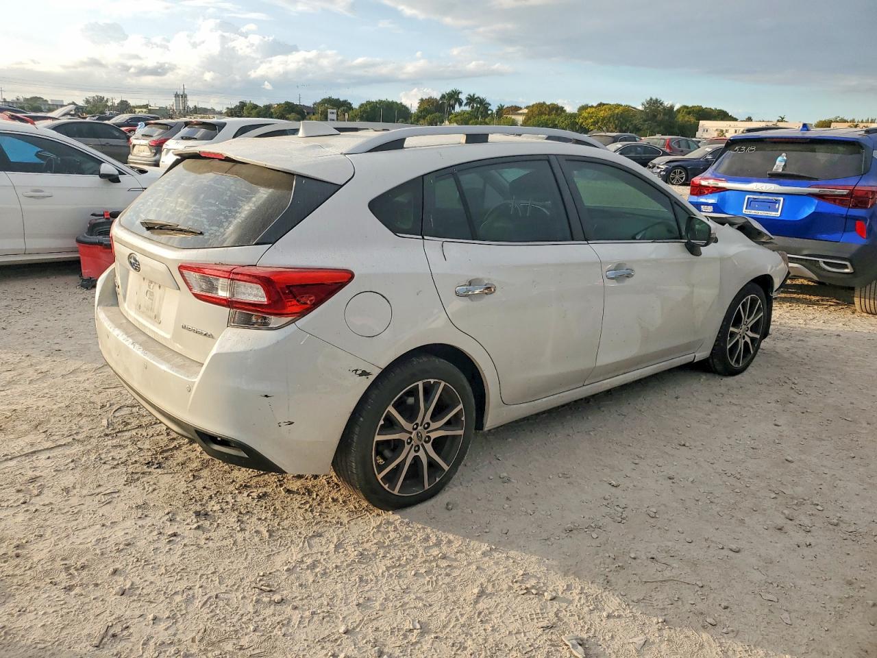 2019 SUBARU IMPREZA LIMITED photo 3