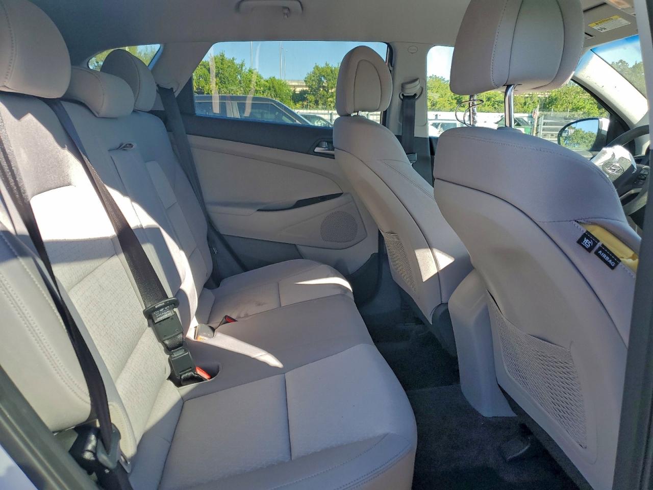 2017 HYUNDAI TUCSON SE photo 10