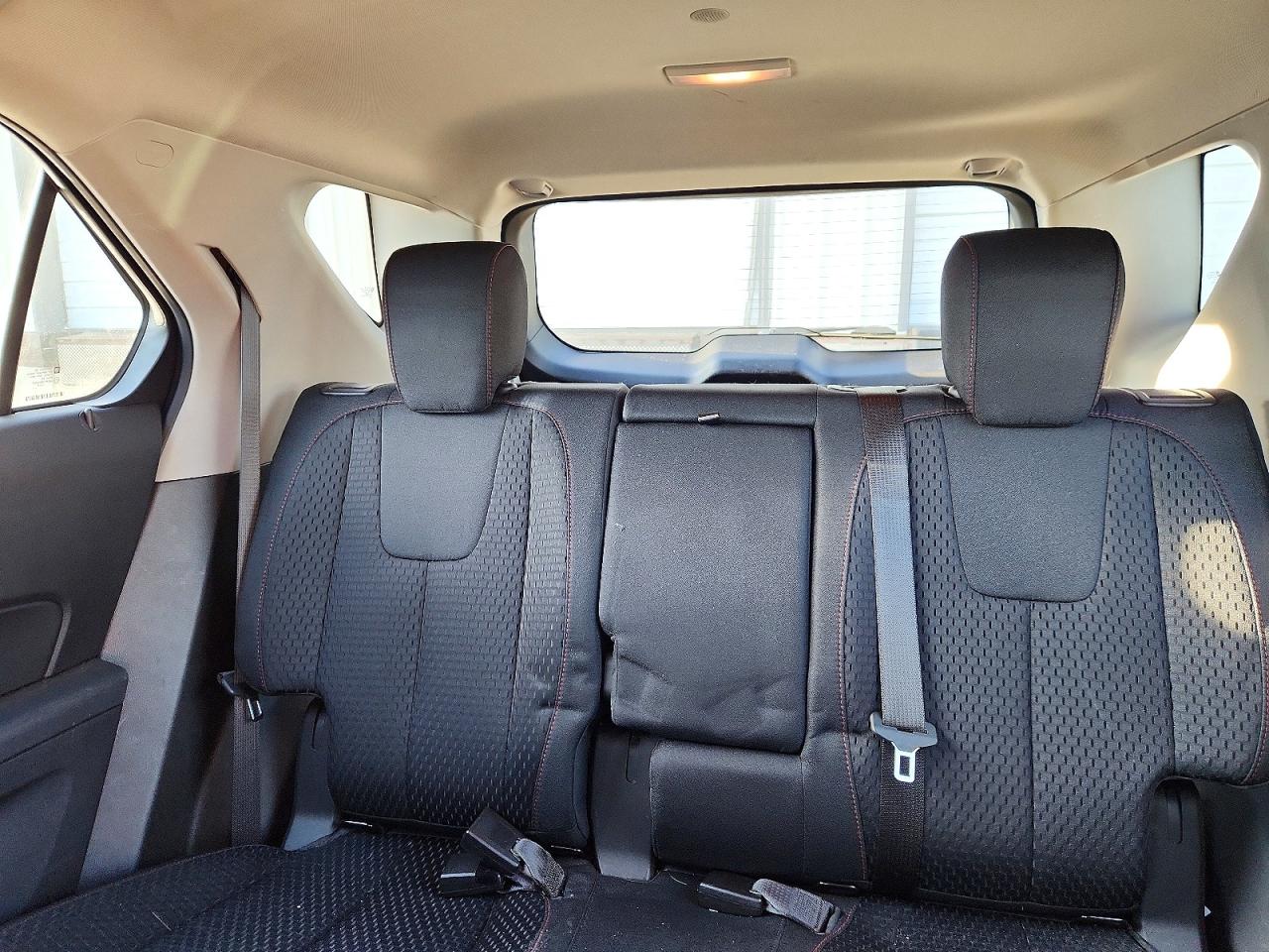 2015 CHEVROLET EQUINOX LS photo 10
