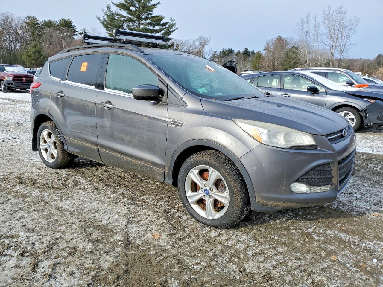 2013 FORD ESCAPE SE photo 4