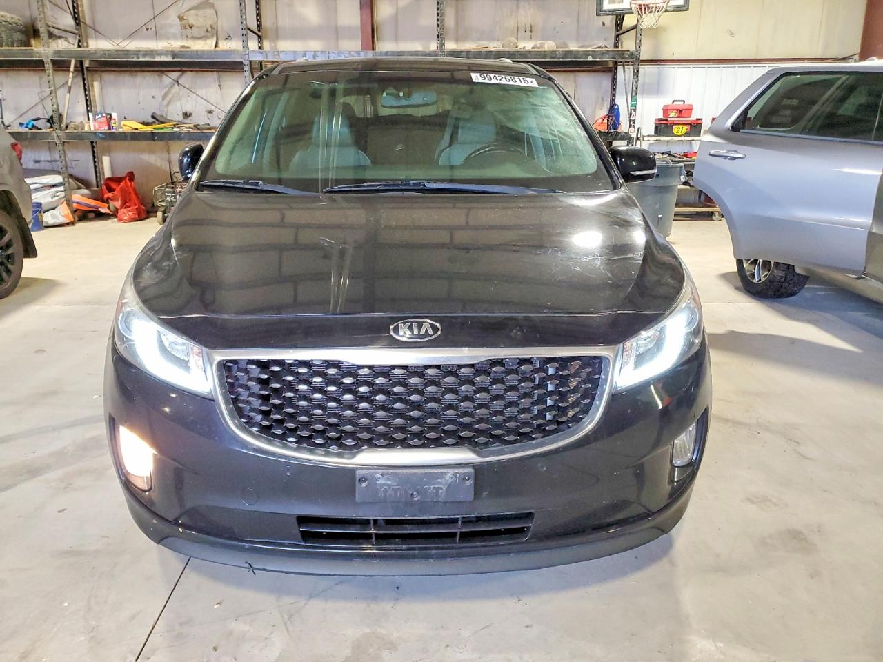 2017 KIA SEDONA EX photo 5