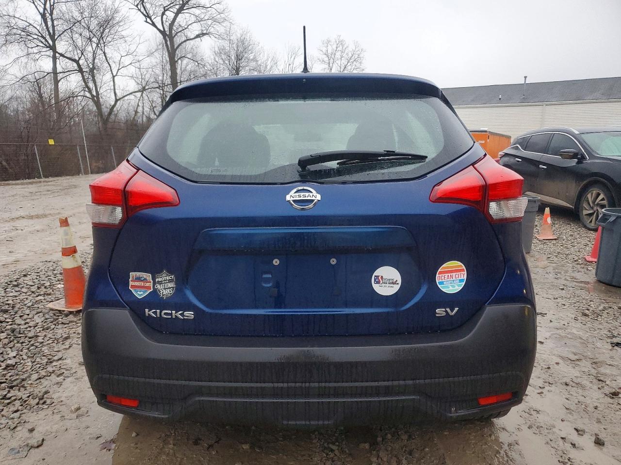 2019 NISSAN KICKS S photo 6